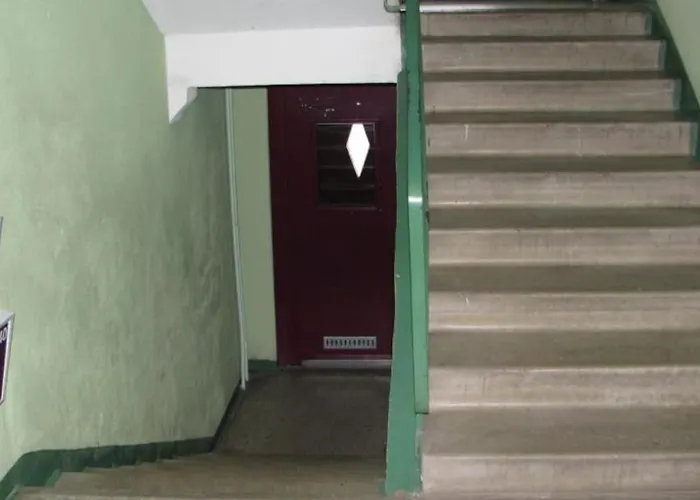 Cozy 2-room Apartament *