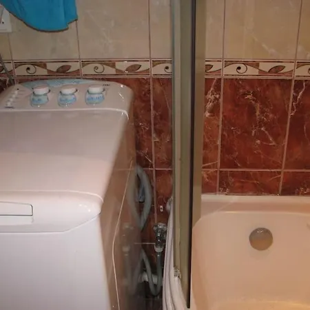 Апартаменти Cozy 2-room